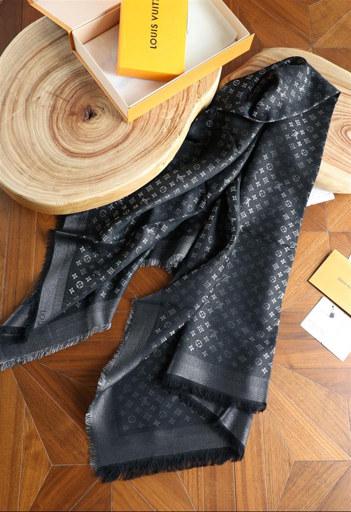 2026116111058224 140